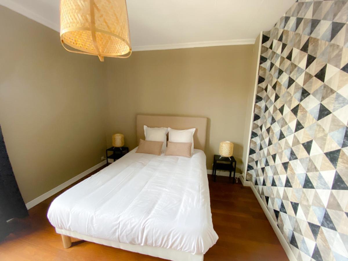 The Welcome Apartment Calais Exterior photo